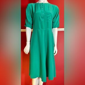 Green silk short sleeve dress